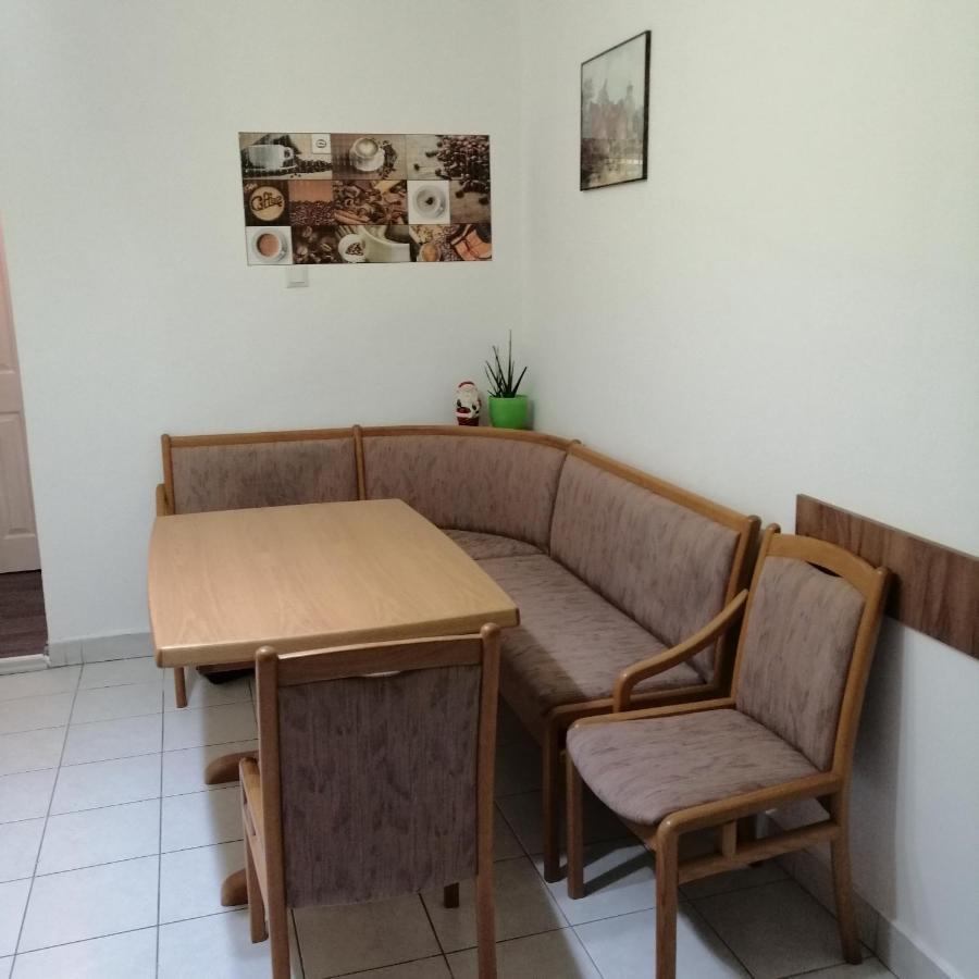 Karla Residence / Greta Residence Reșița Dış mekan fotoğraf