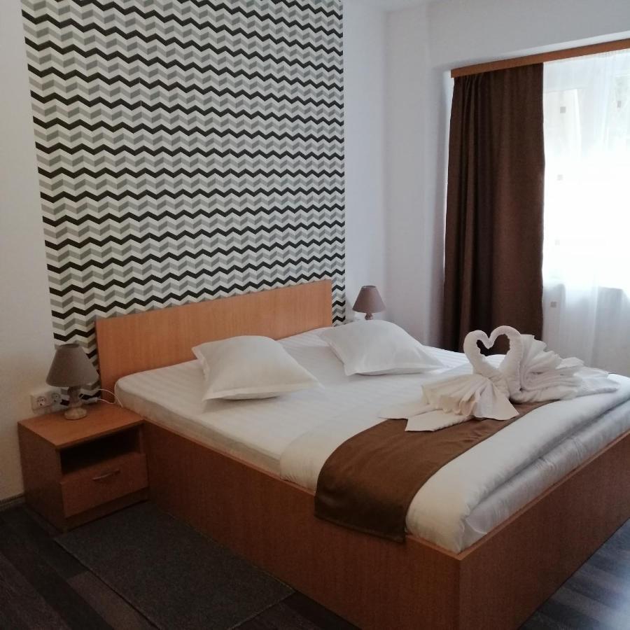 Karla Residence / Greta Residence Reșița Dış mekan fotoğraf