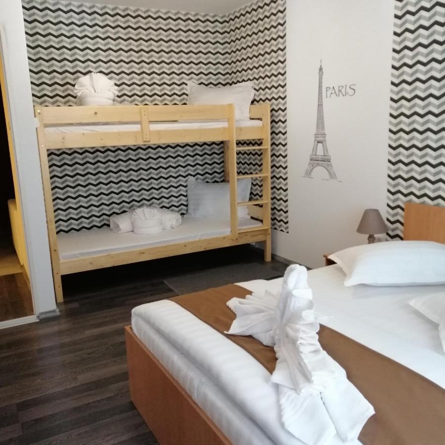 Karla Residence / Greta Residence Reșița Dış mekan fotoğraf
